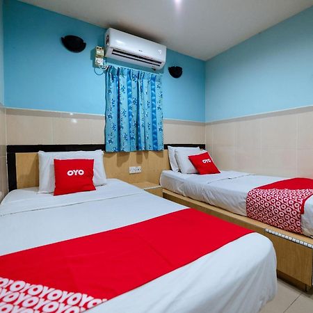 Oyo 90208 Milion Inn Miri Exterior photo